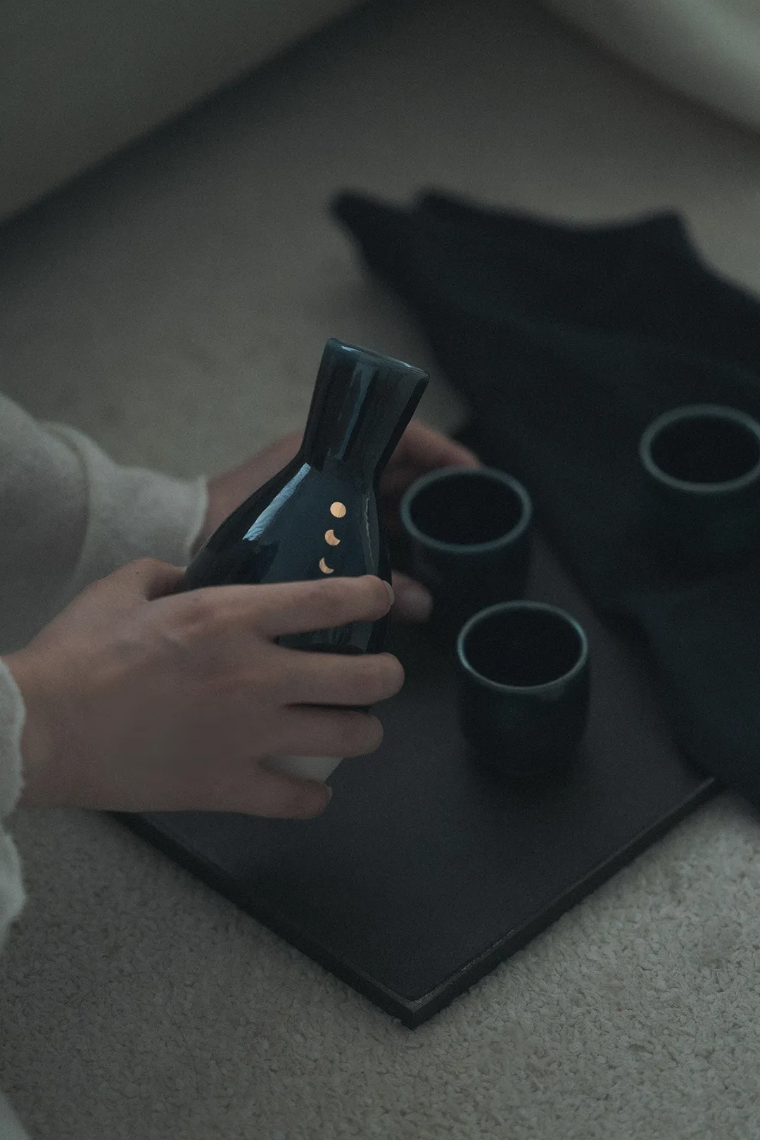 Drink Set 'Moonlit Nights' 1 Bottle & 3 Cups